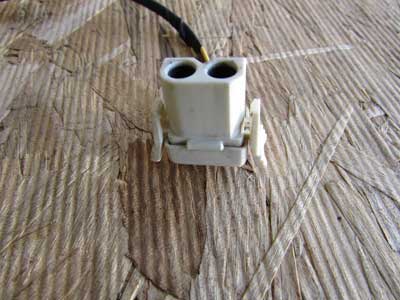 BMW White Connector with Pigtail 13784172